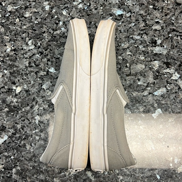 Vans Grey Slip-On Shoes - Picture 3 of 9
